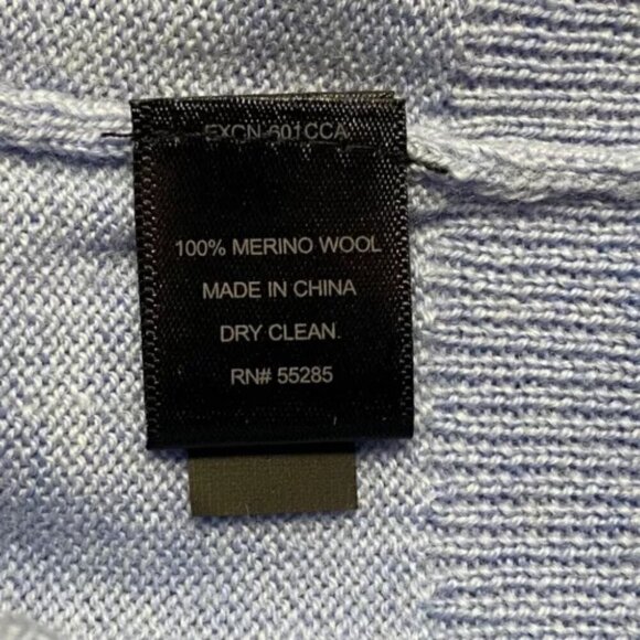 Express V-Neck Sweater Men's XL Light Blue Extra Fine Merino Wool Pullover EUC - Picture 6 of 8